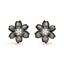 Rose de Noël Earrings Small Model in 18K White Gold with Diamonds