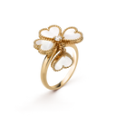 Sweet Hearts Ring in 18K Yellow Gold with Mother-of-Pearl