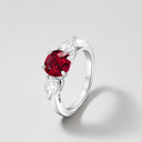 Belle Vante Motifs Pétales Solitaire Ring in Platinum with Ruby and Diamonds