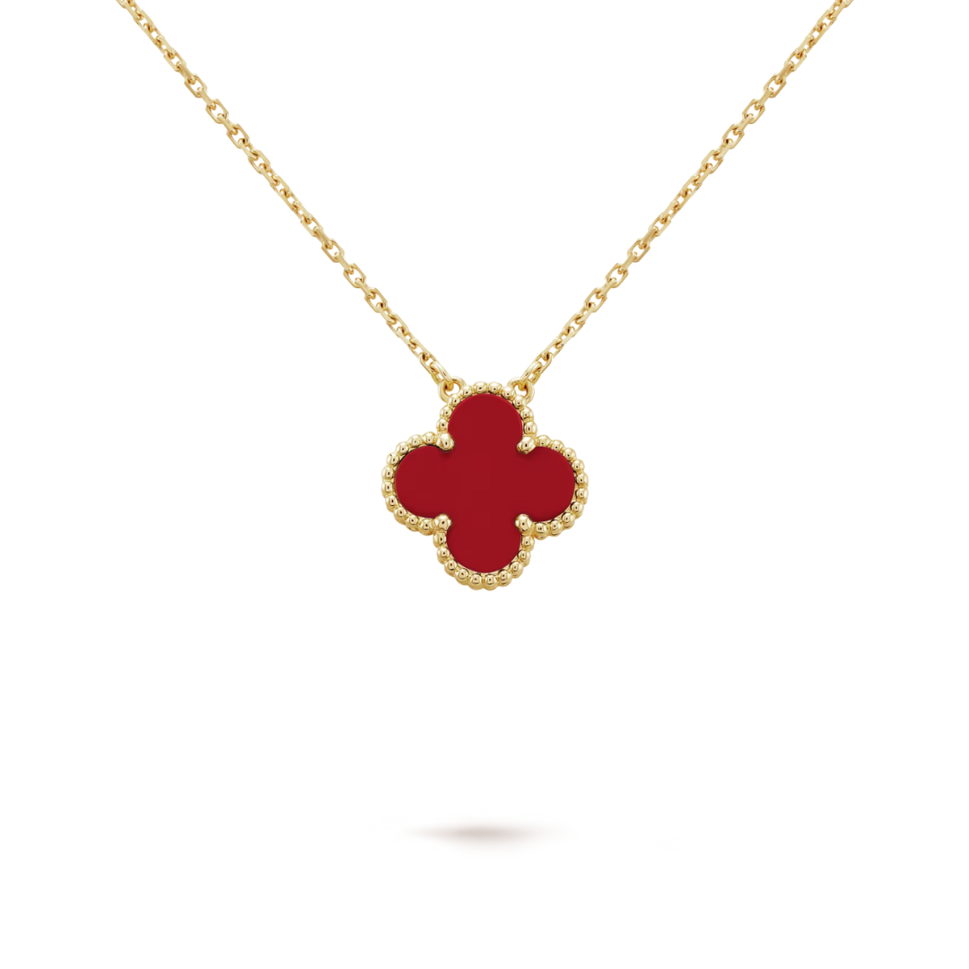 Belle Vante Pendant Carnelian 18K Yellow Gold